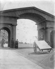 St.Leonards-Archway.-1895.